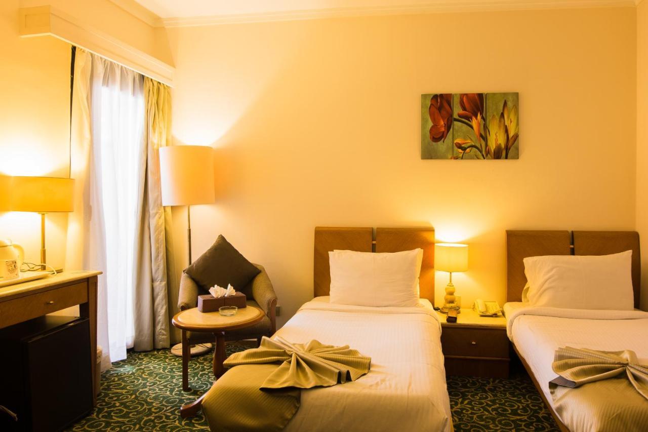 Plaza Hotel Alexandrie Extérieur photo